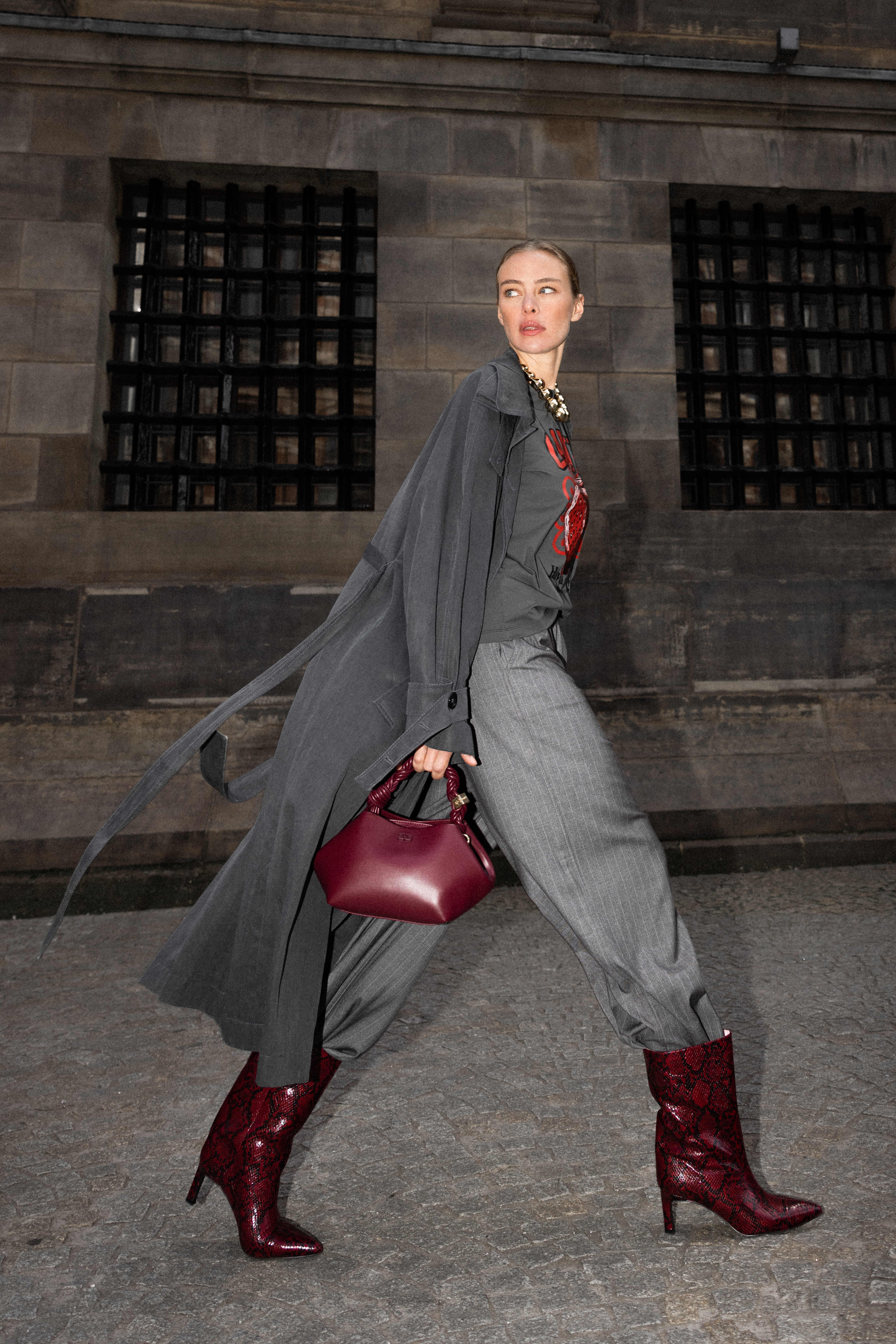 Cherry red & burgundy | Sacha