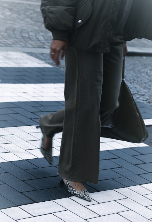 slingbacks